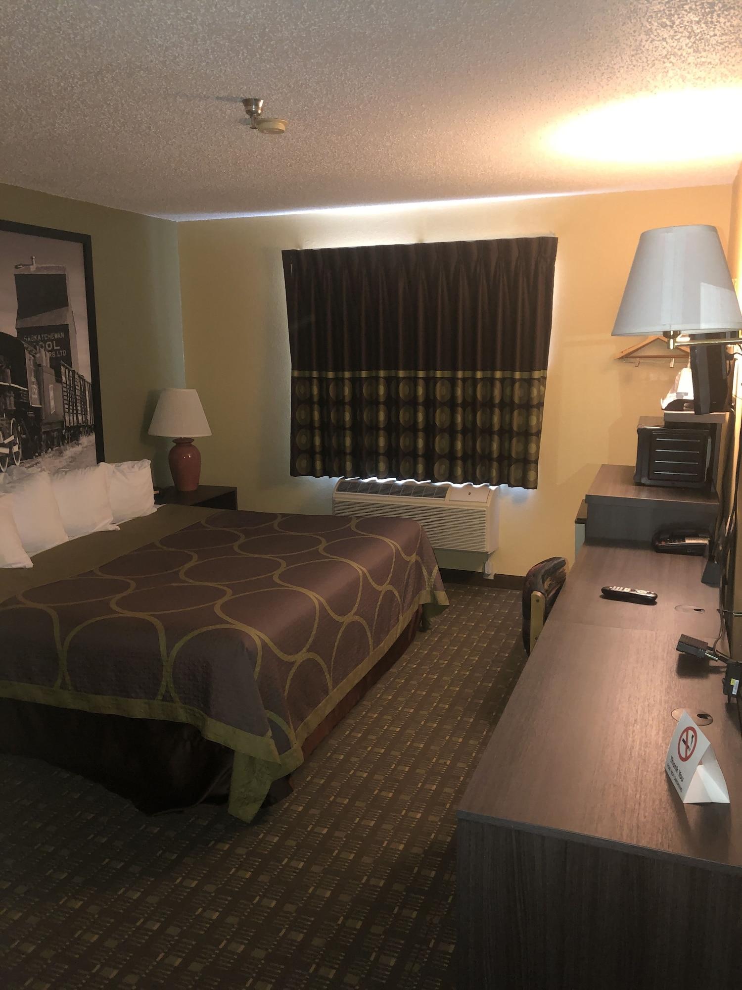 Super 8 By Wyndham Florence Co Dış mekan fotoğraf